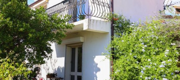 3 bedrooms House in Saint-Esteve, France No. 290251 15