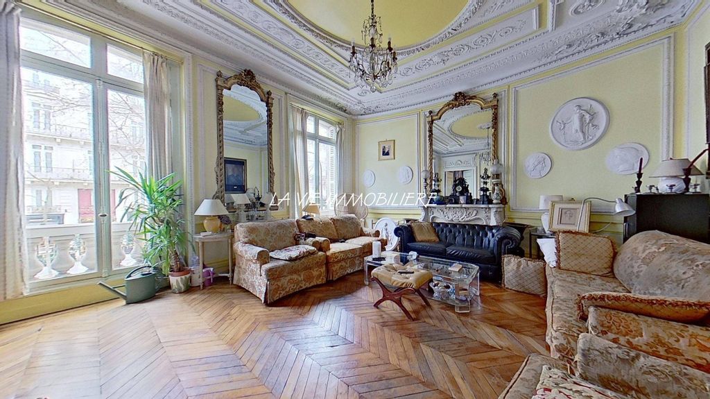 Квартира с 4 спальнями в Париж, Франция № 140782