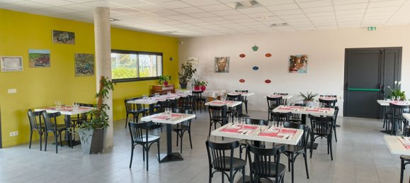 Propiedad comercial en Argeliers, France No. 292569 3