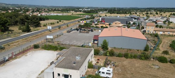 Propiedad comercial en Argeliers, France No. 292569 2