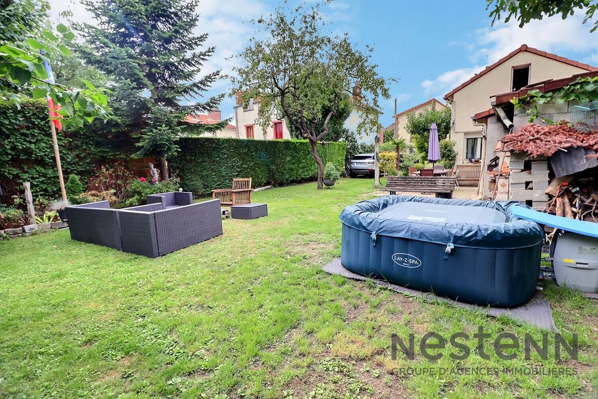 Дом с 4 спальнями в Нёйи-Плезанс, Франция № 169739