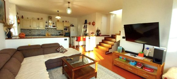 Casa de 7 habitaciónes en Avegno, Italy No. 129366 2