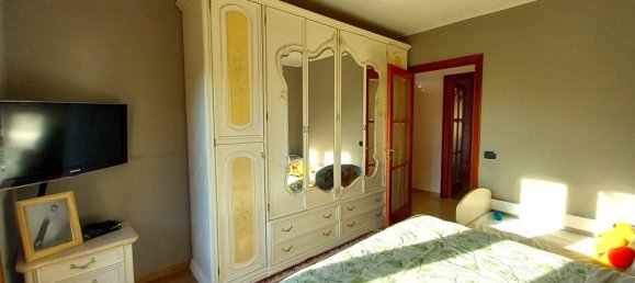 Casa de 7 habitaciónes en Avegno, Italy No. 129366 14