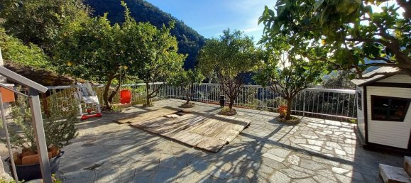 Casa de 7 habitaciónes en Avegno, Italy No. 129366 25