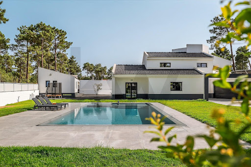 4 bedrooms Villa in Corroios, Portugal No. 298306