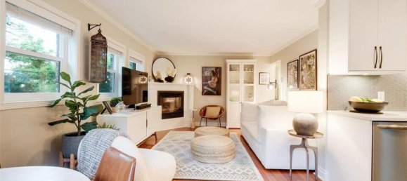 2 Schlafzimmer Haus in British Columbia, Canada, Nr. 1200 4