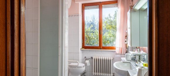 Apartamento de 2 dormitorios en Volterra, Italy No. 92876 19