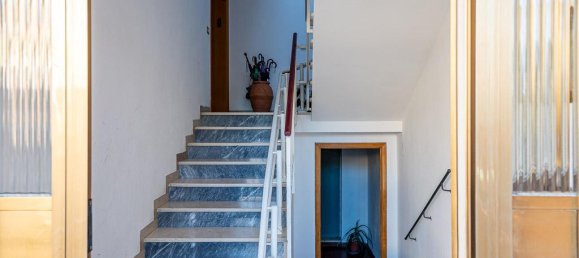 Apartamento de 2 dormitorios en Volterra, Italy No. 92876 4