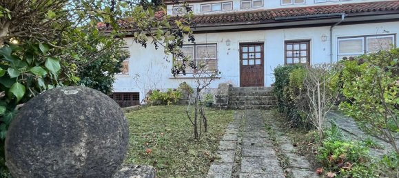 8 bedrooms House in Santander, Spain No. 174069 10