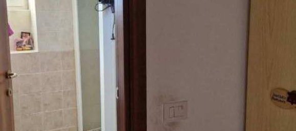 2 Schlafzimmer Wohnung in Luino, Italy, Nr. 283470 17