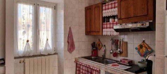 2 Schlafzimmer Wohnung in Luino, Italy, Nr. 283470 15