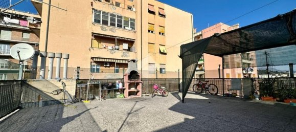 3غرفة شقة في Genoa, Italy رقم 151840 7