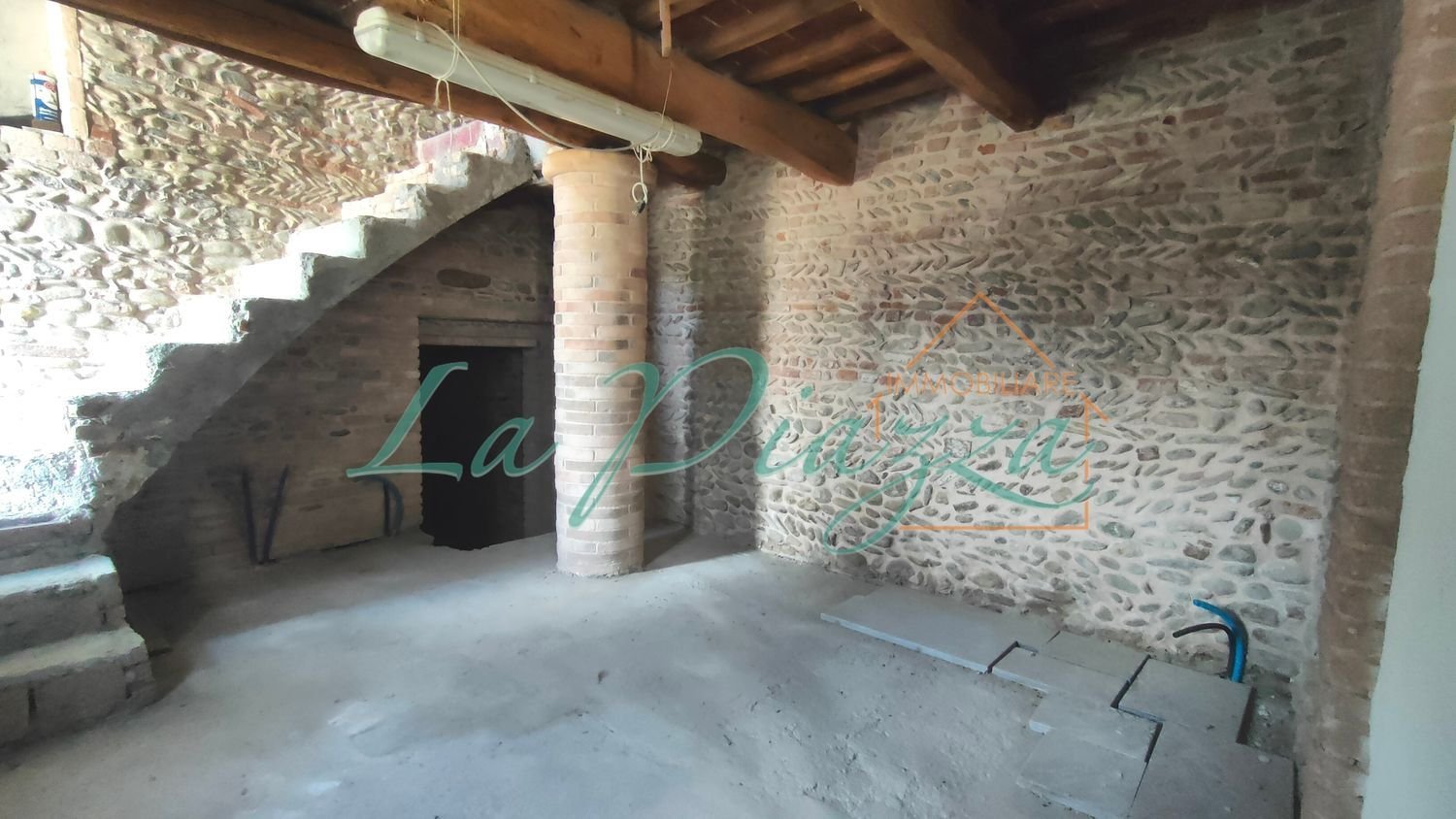 Casa T5 em Riolo Terme, Italy N.º 369744