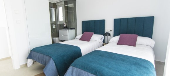 3 bedrooms Villa in Los Montesinos, Spain No. 9021 20