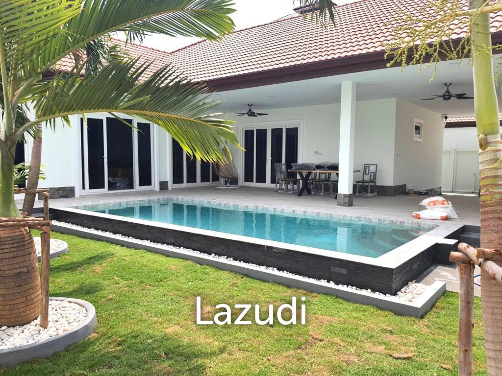 3 bedrooms Villa in Pran Buri, Thailand No. 24330