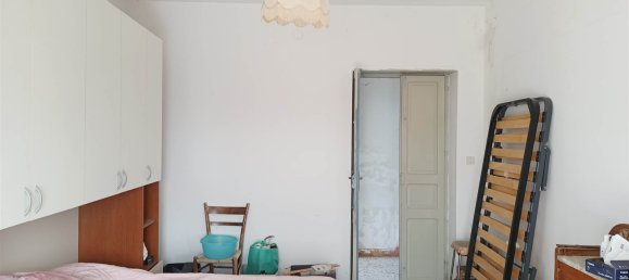 4 bedrooms Villa in Leonforte, Italy No. 120525 16