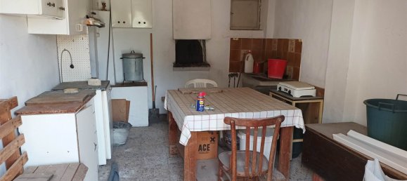 4 bedrooms Villa in Leonforte, Italy No. 120525 19