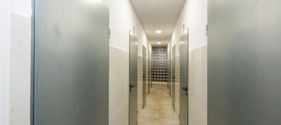 4 bedrooms Apartment in Granada, Spain No. 108820 31