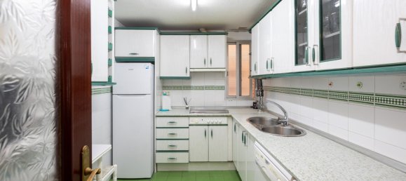 4 bedrooms Apartment in Granada, Spain No. 108820 12