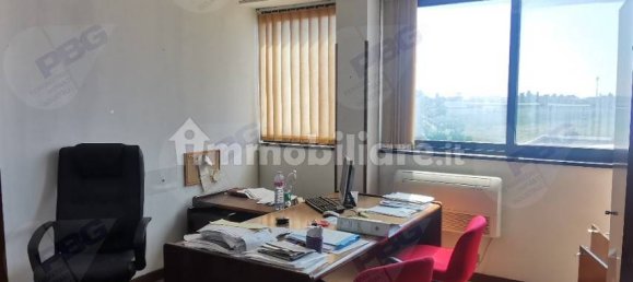 Büro in Pomezia, Italy 160m², Nr. 99995 12