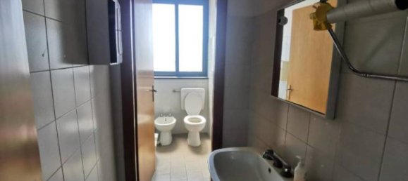 Büro in Pomezia, Italy 160m², Nr. 99995 39