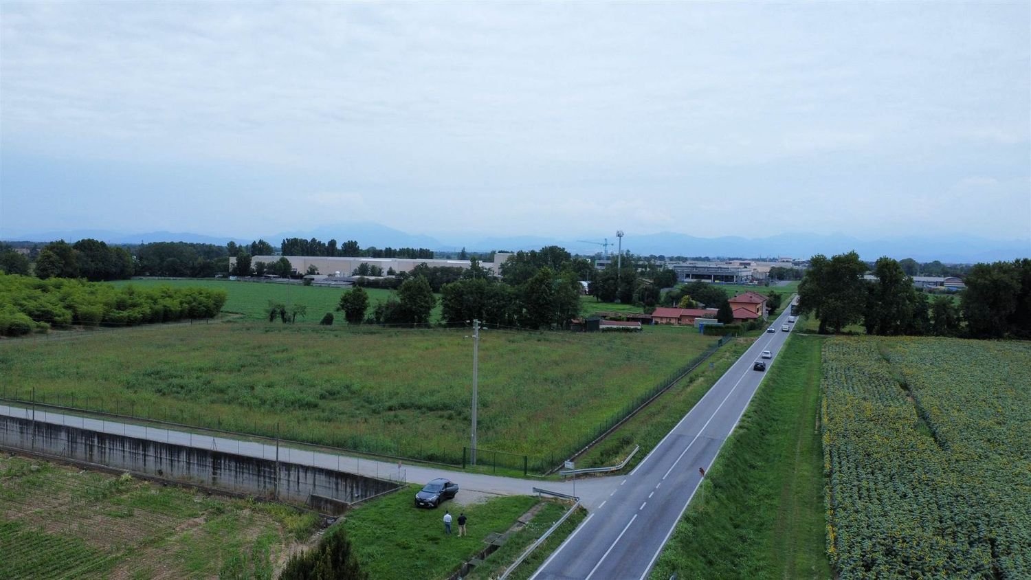 13000m² Land in Morengo, Italy No. 298830