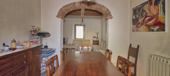 6 rooms House in Arezzo, Italy No. 170928 16