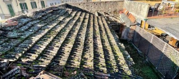 6 rooms House in Arezzo, Italy No. 170928 13