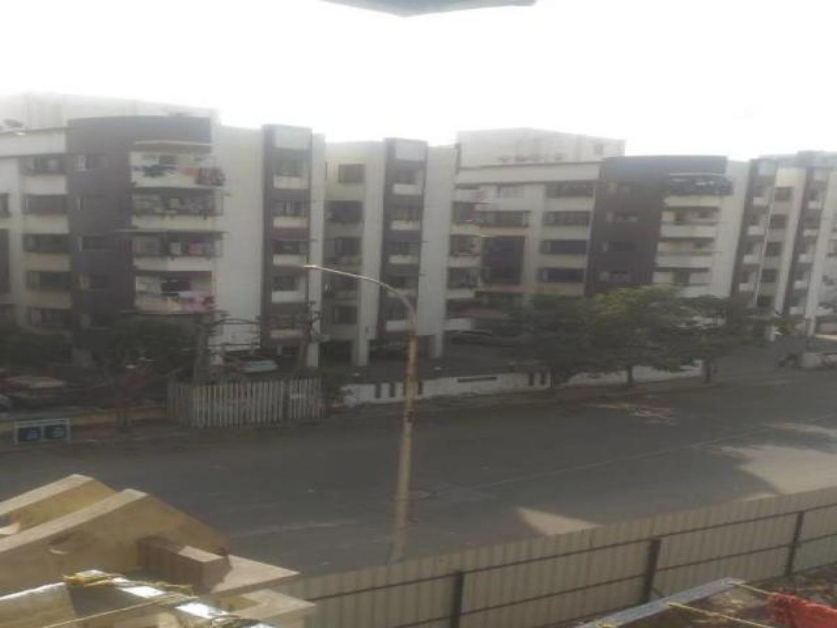 Casa T2 em Surat, India N.º 12520