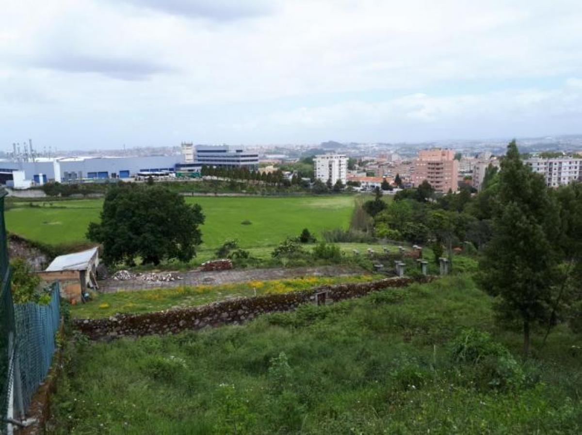 Terreno en Vila Nova de Gaia, Portugal No. 8737