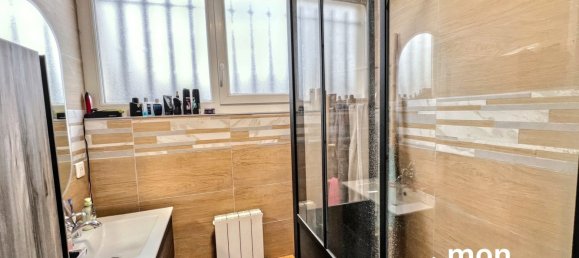 3 bedrooms House in Libourne, France No. 104114 4