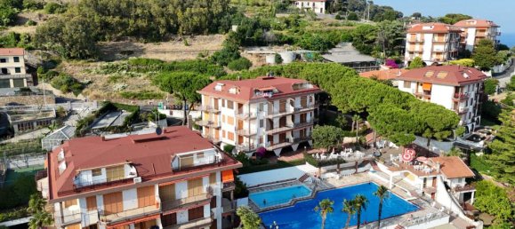 2 bedrooms Apartment in Costarainera, Italy No. 298342 8