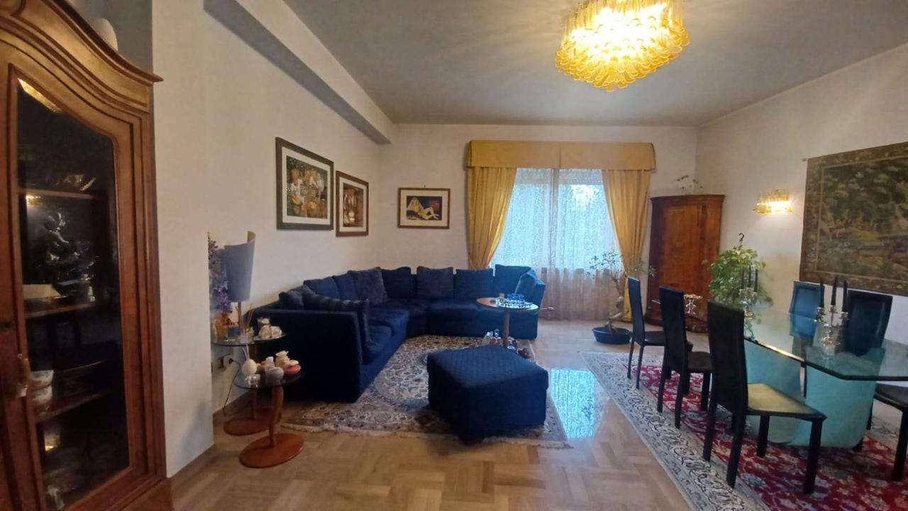 Apartamento de 5 divisões em Frosinone, Italy N.º 144267
