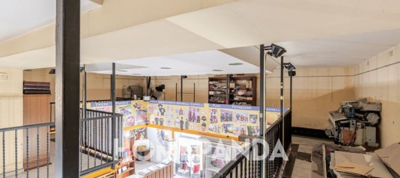 310m² Commercial property in Pomigliano d'Arco, Italy No. 301752 17