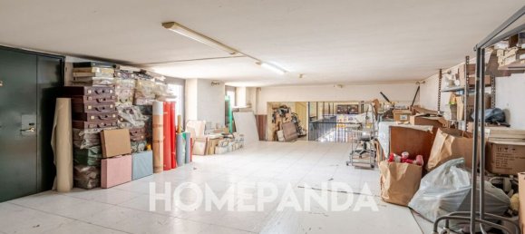 310m² Commercial property in Pomigliano d'Arco, Italy No. 301752 19