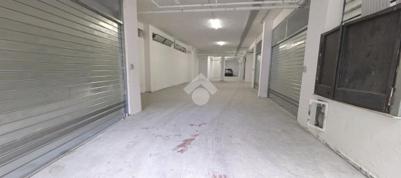 1 room Garage in Ciampino, Italy No. 7350 7