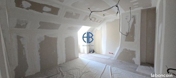 Коммерческая недвижимость с 4 спальнями в Осер, Франция № 363946 8