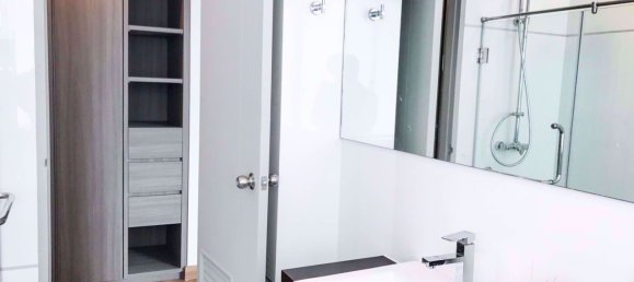 Condominio de 2 dormitorios en Huai Khwang, Thailand No. 9716 12