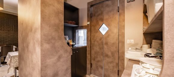 109m² Commercial property in Lecco, Italy No. 12980 11