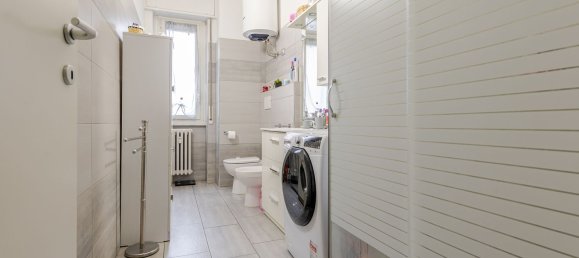 Квартира с 2 спальнями в Чинизелло Бальсамо, Италия № 364988 18