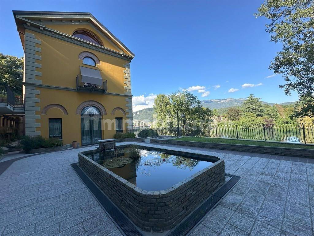 3 bedrooms Apartment in Brivio, Italy No. 367409