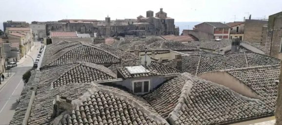 4 rooms Apartment in Irsina, Italy No. 35256 2