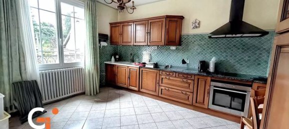 3 bedrooms House in Rouen, France No. 315376 3