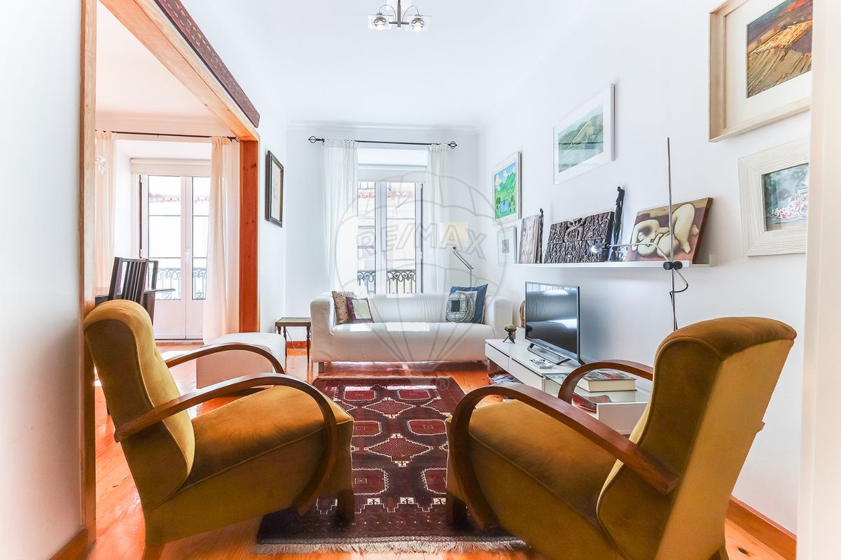 2 bedrooms Apartment in Lisbon, Portugal No. 141068