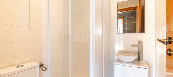 4 bedrooms House in Gondomar, Portugal No. 12761 36