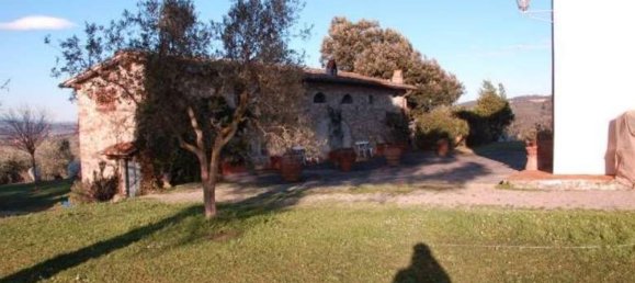 Дом с 7 комнатами в Сан Кашано ин Валь ди Пеза, Италия № 180297 2