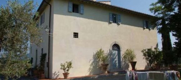 Дом с 7 комнатами в Сан Кашано ин Валь ди Пеза, Италия № 180297 26