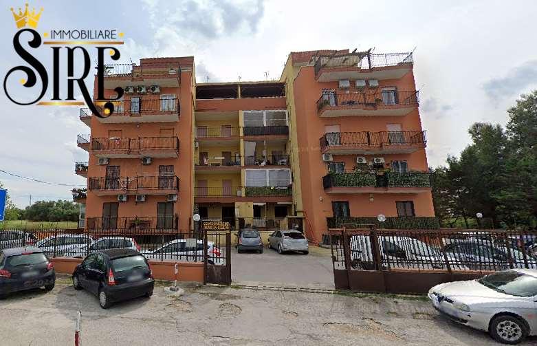 Квартира с 2 комнатами в Трани, Италия № 2936