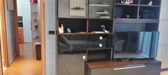 Квартира с 2 комнатами в Трани, Италия № 2936 5