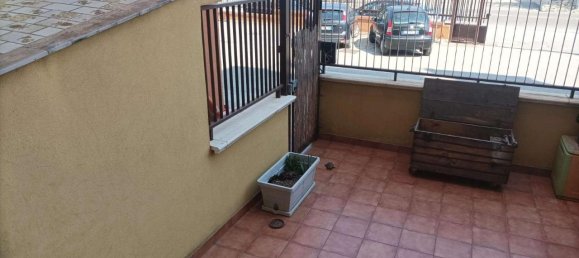 Квартира с 2 комнатами в Трани, Италия № 2936 58